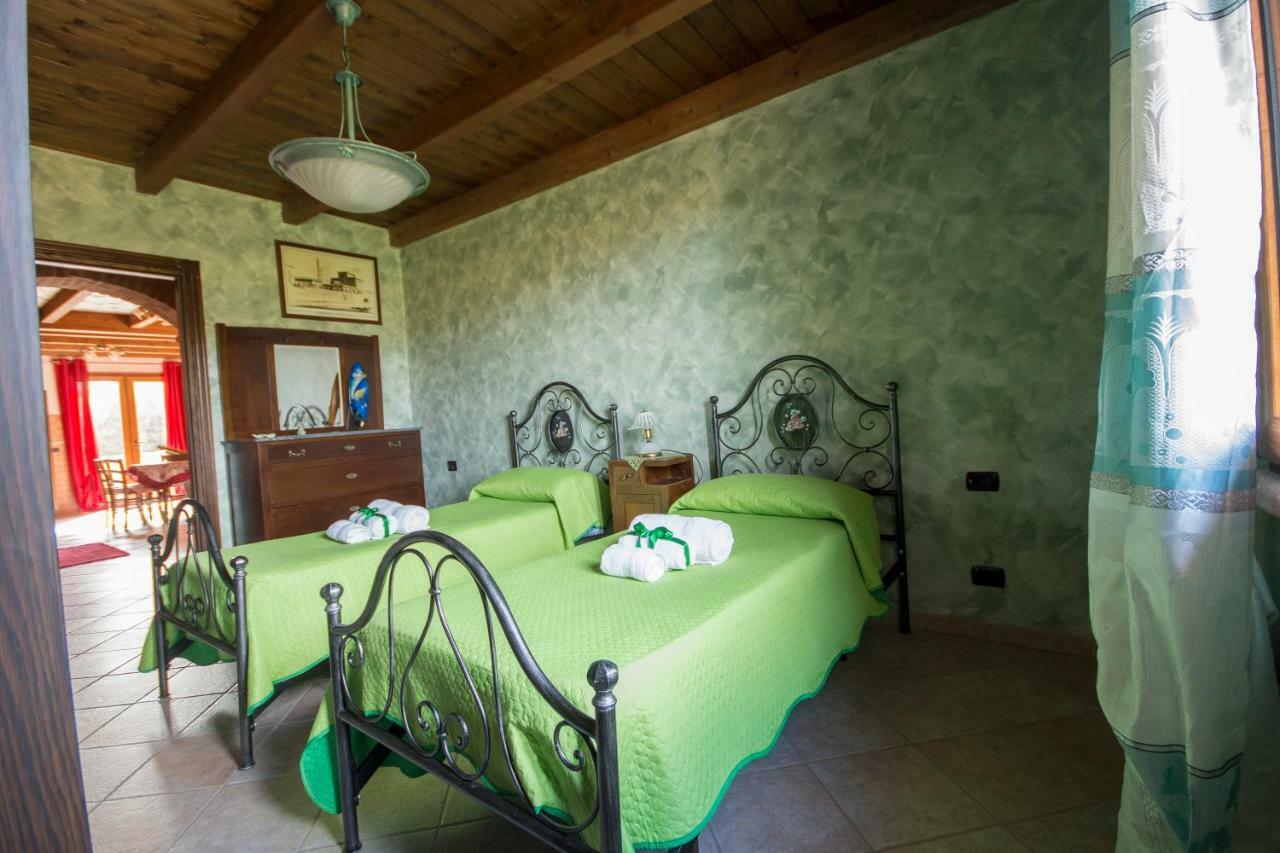 Casa Vacanza Il Mandorlo Domusnovas Extérieur photo