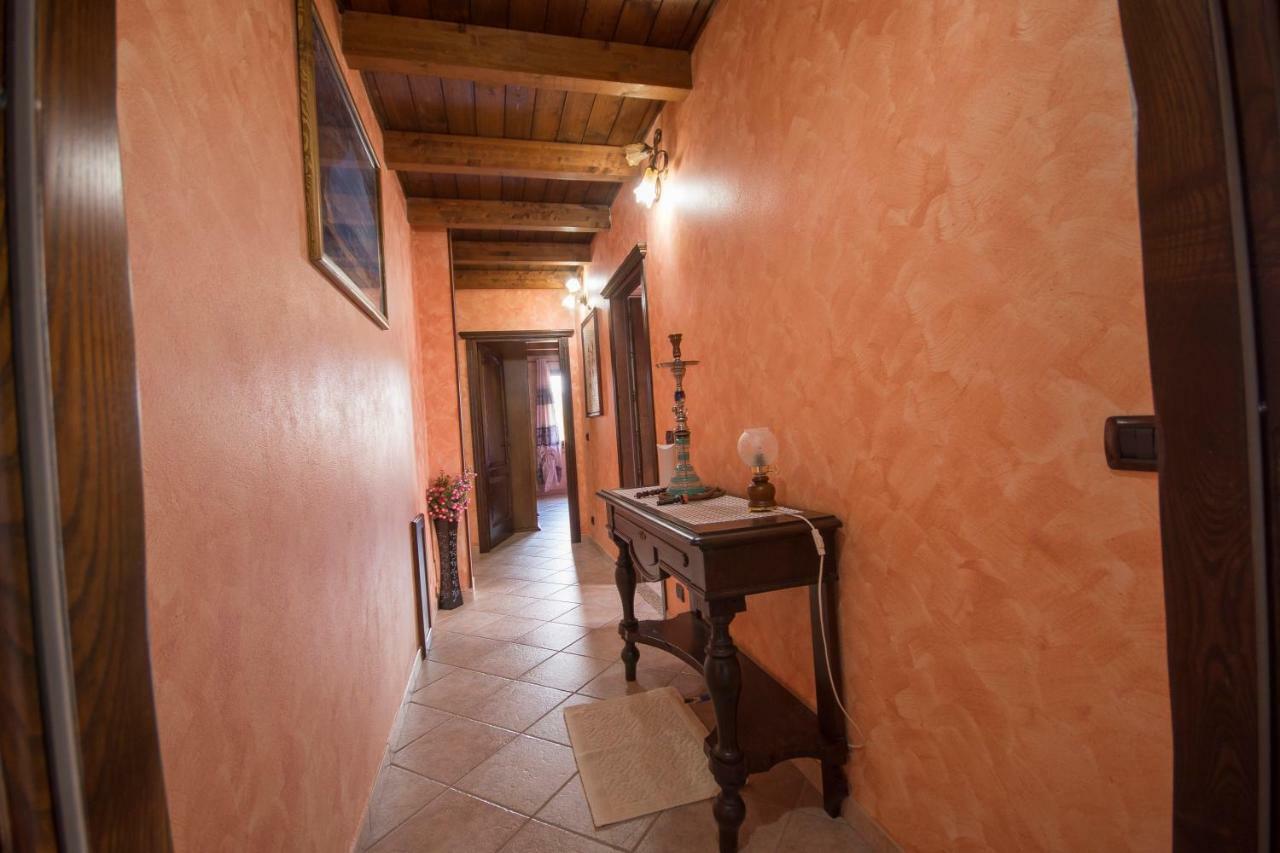 Casa Vacanza Il Mandorlo Domusnovas Extérieur photo
