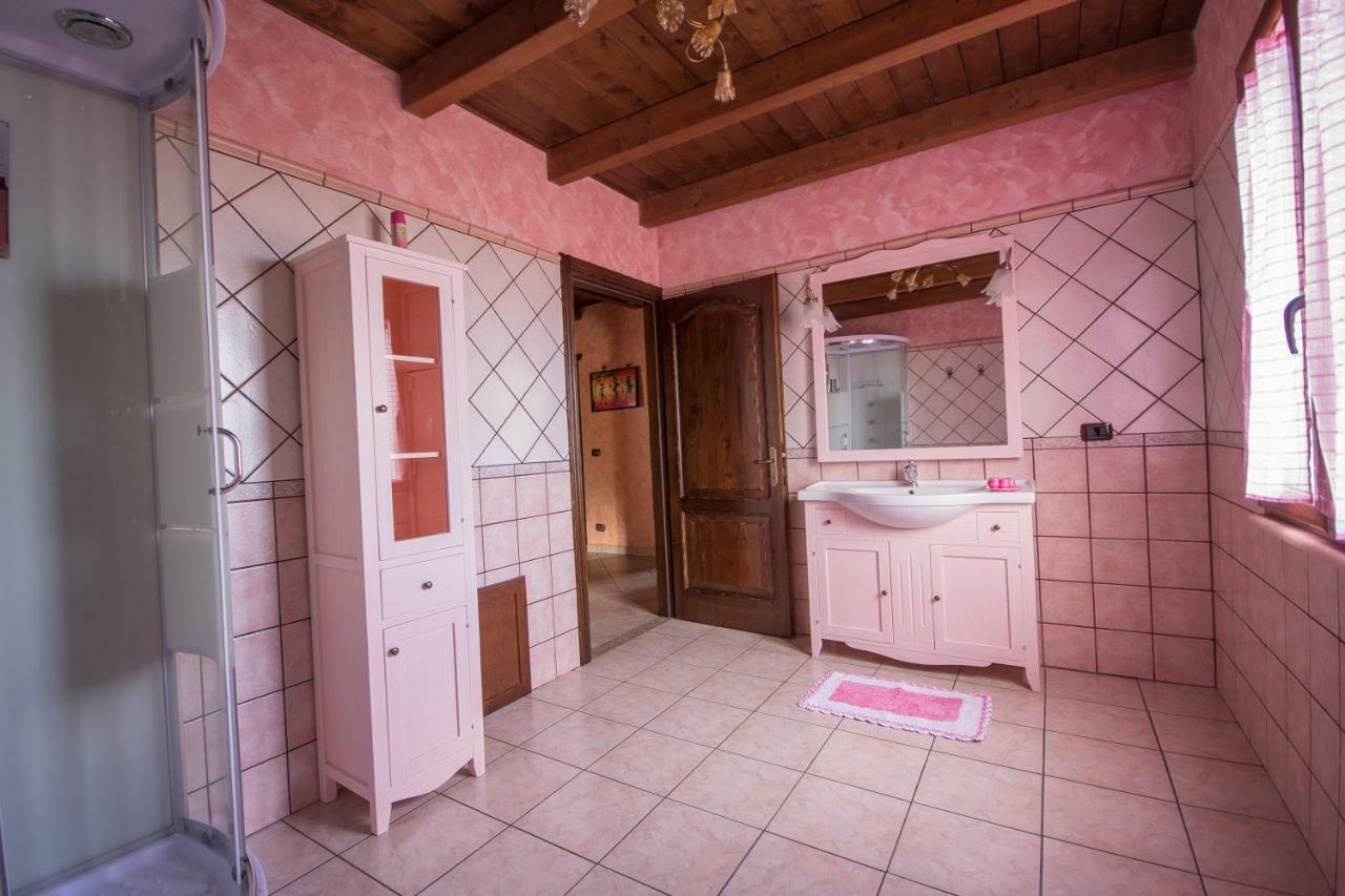 Casa Vacanza Il Mandorlo Domusnovas Extérieur photo